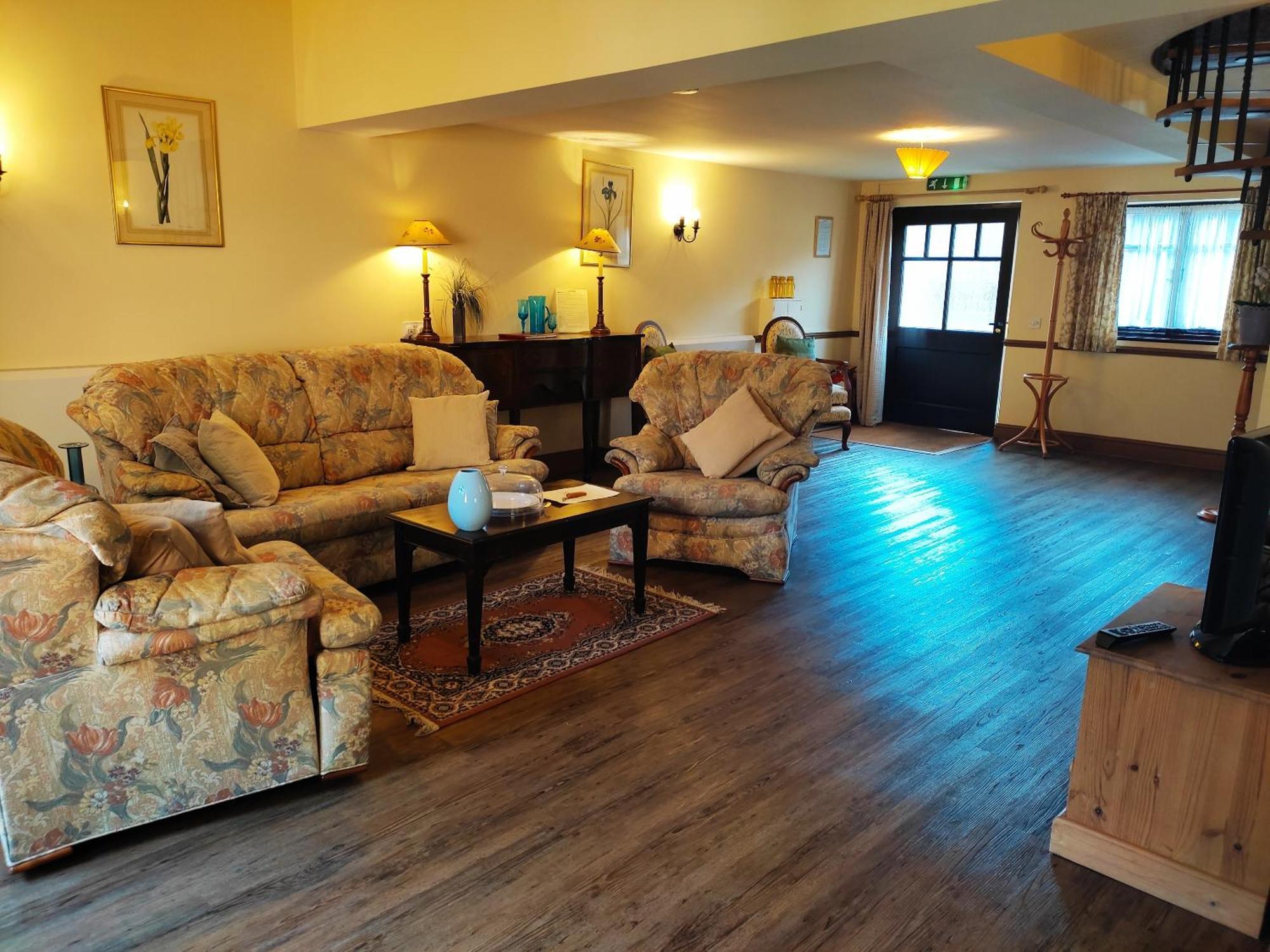 فيلا The Old Stables Self Catering ساليزبري المظهر الخارجي الصورة