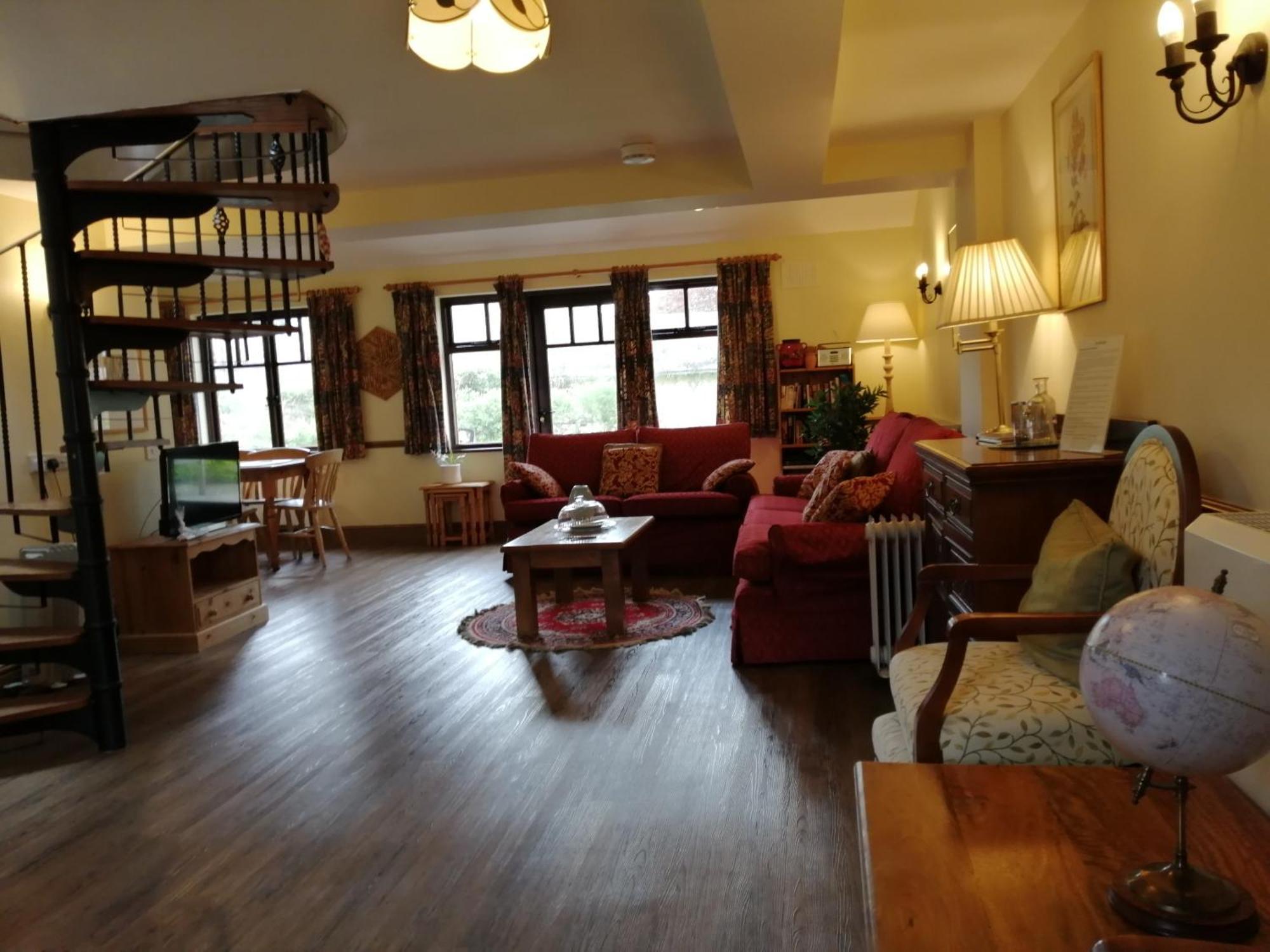 فيلا The Old Stables Self Catering ساليزبري المظهر الخارجي الصورة