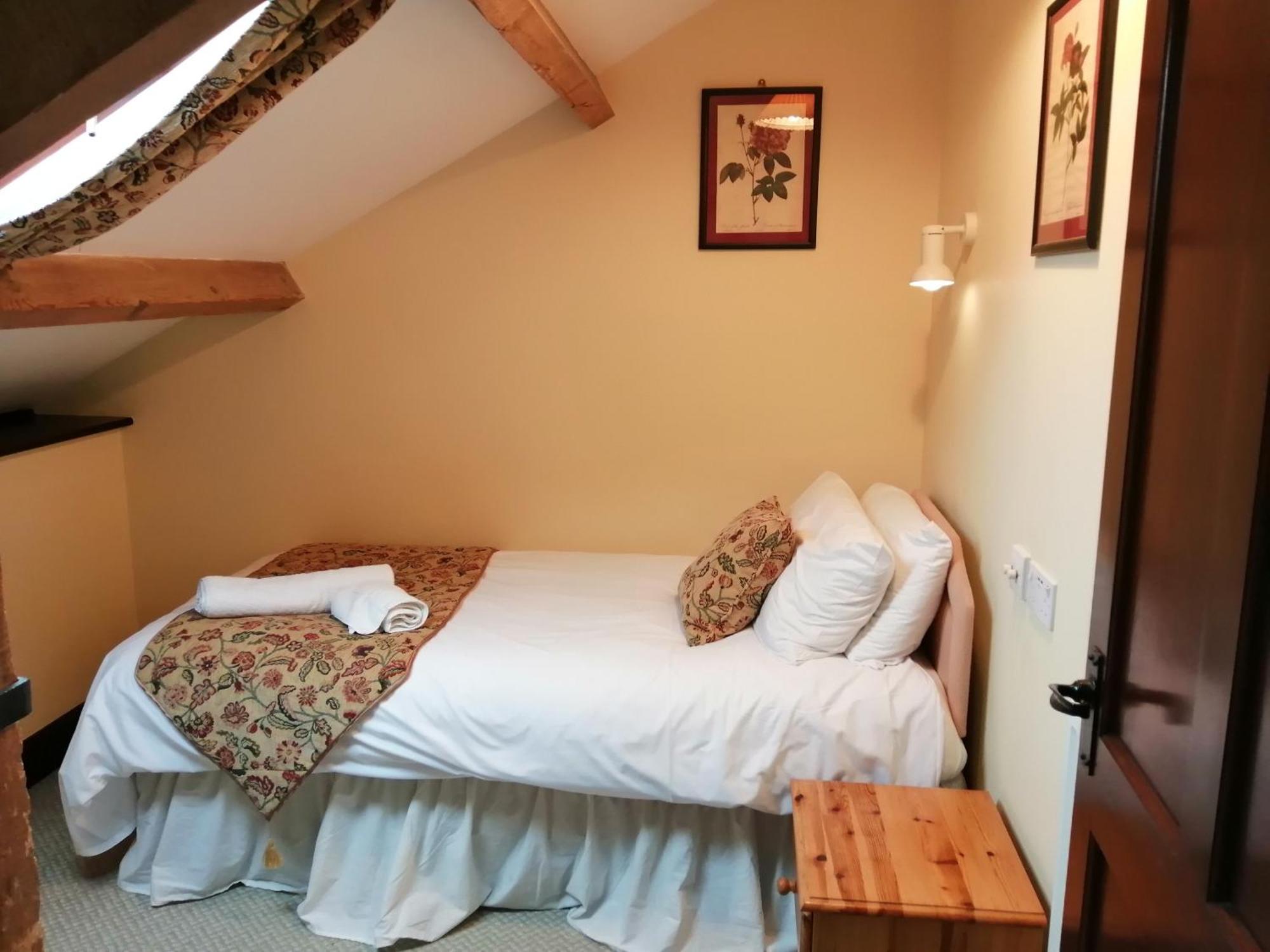 فيلا The Old Stables Self Catering ساليزبري المظهر الخارجي الصورة