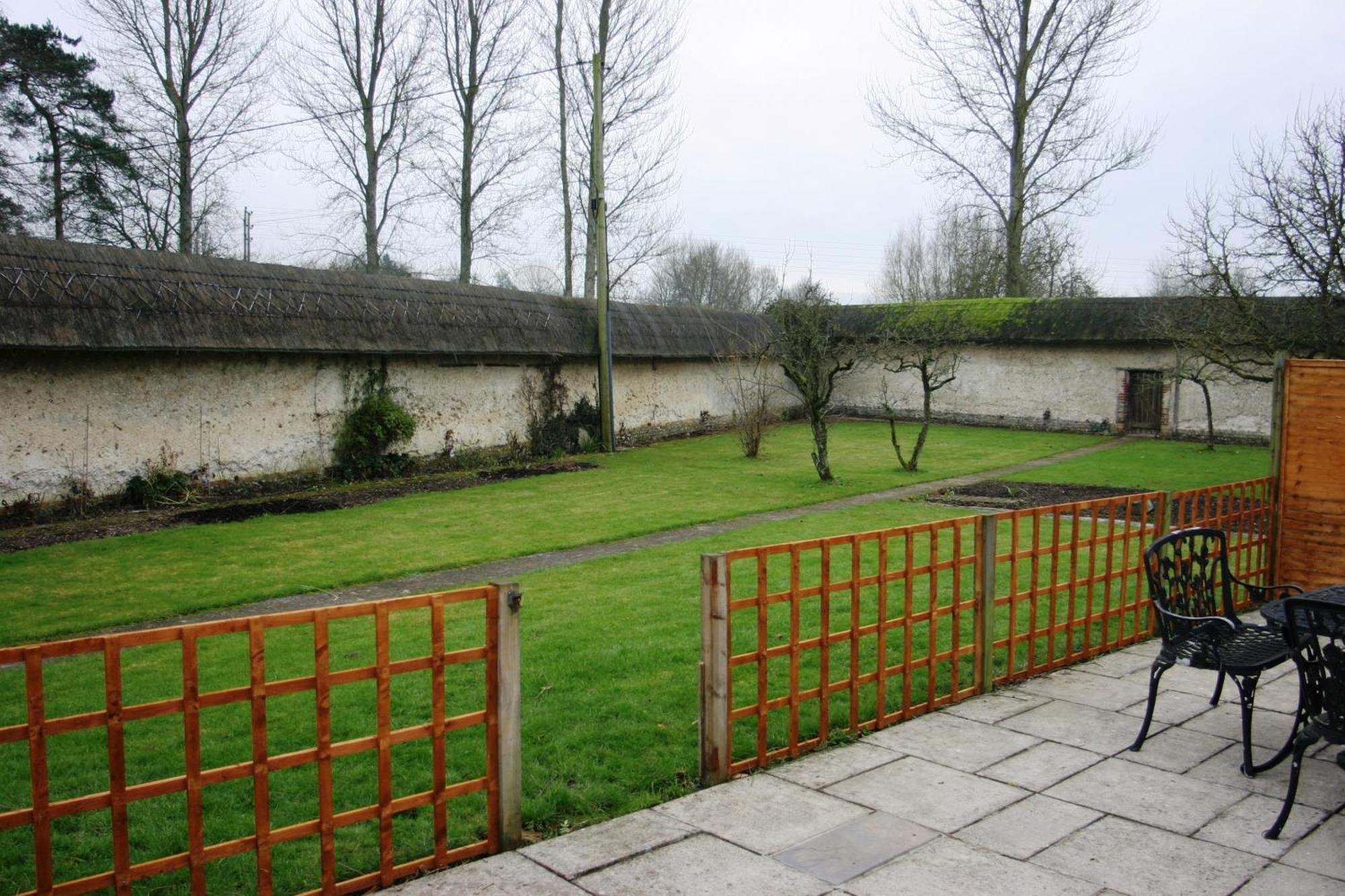 فيلا The Old Stables Self Catering ساليزبري المظهر الخارجي الصورة